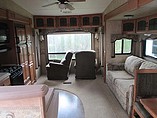 2007 Keystone Montana Photo #3