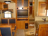 2009 Keystone Montana Photo #6