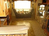 2009 Keystone Montana Photo #7