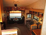 2007 Keystone Montana Photo #7