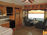 2007 Keystone Montana Photo #8