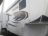 2009 Keystone Montana Photo #4