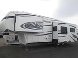 2009 Keystone Montana Photo #8
