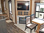 2015 Keystone Montana Photo #10