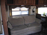 2010 Keystone Montana Photo #7