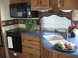 2010 Keystone Montana Photo #11