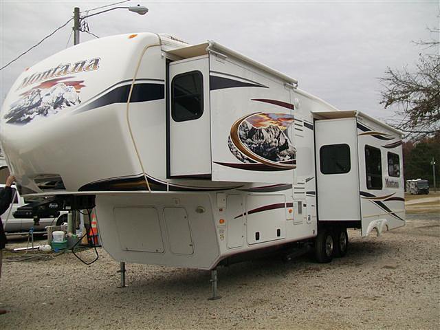 2012 Keystone Montana Photo