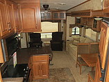 2011 Keystone Montana Photo #18
