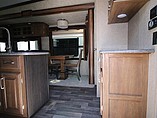 2016 Keystone Montana Photo #3
