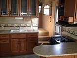 2007 Keystone Montana Photo #25