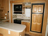 2005 Keystone Montana Photo #4