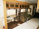 2005 Keystone Montana Photo #5
