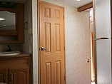 2006 Keystone Montana Photo #8