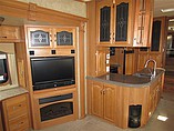 2007 Keystone Montana Photo #7