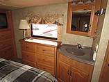 2007 Keystone Montana Photo #12