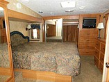 2007 Keystone Montana Photo #15