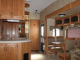 2007 Keystone Montana Photo #9