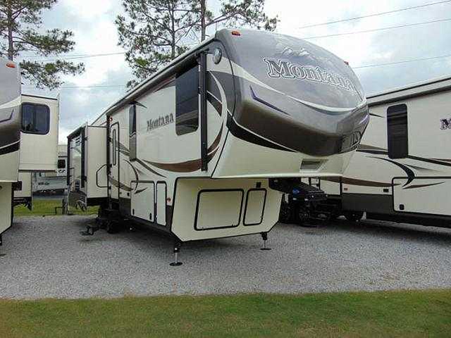2016 Keystone Montana Photo