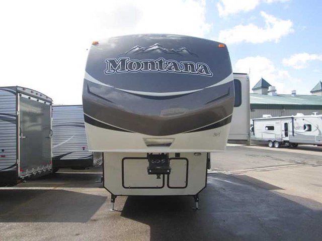 2015 Keystone Montana Photo
