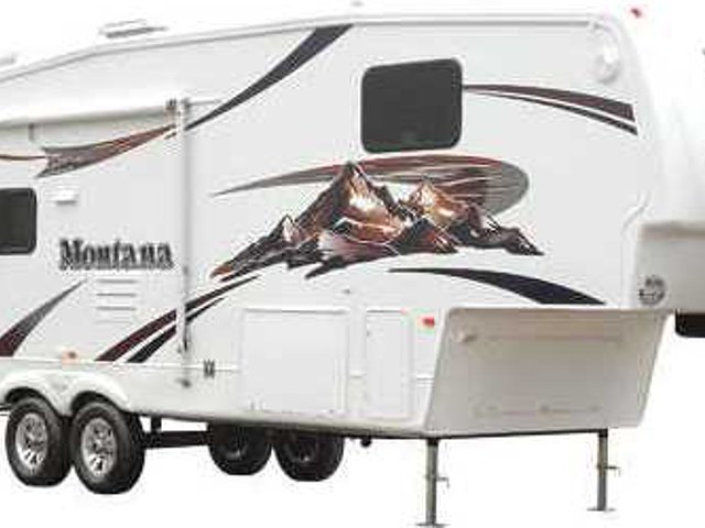 2007 Keystone Montana Photo