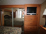 2007 Keystone Montana Photo #23