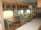 2007 Keystone Montana Photo #7