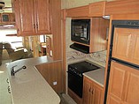 2009 Keystone Montana Photo #15