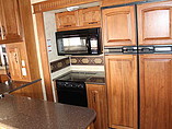 2010 Keystone Montana Photo #5