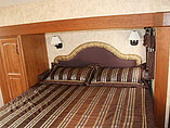 2010 Keystone Montana Photo #11