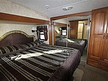 2010 Keystone Montana Photo #4