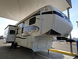 2010 Keystone Montana Photo #7