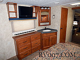 2010 Keystone Montana Photo #7