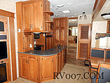 2010 Keystone Montana Photo #18