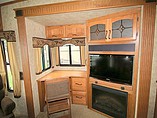 2011 Keystone Montana Photo #18