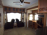 2011 Keystone Montana Photo #8