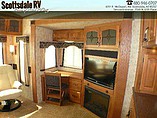 2011 Keystone Montana Photo #9