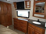 2012 Keystone Montana Photo #24