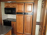 2012 Keystone Montana Photo #9