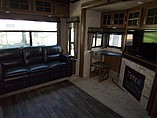 2015 Keystone Montana Photo #30