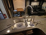 2016 Keystone Montana Photo #23