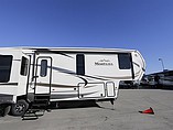 2015 Keystone Montana Photo #7