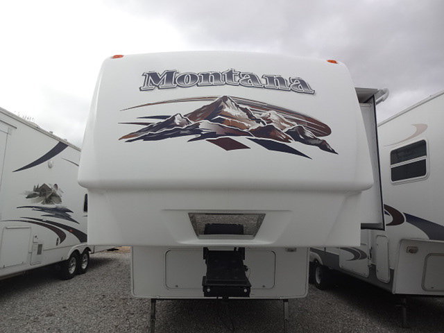 2008 Keystone Montana Photo