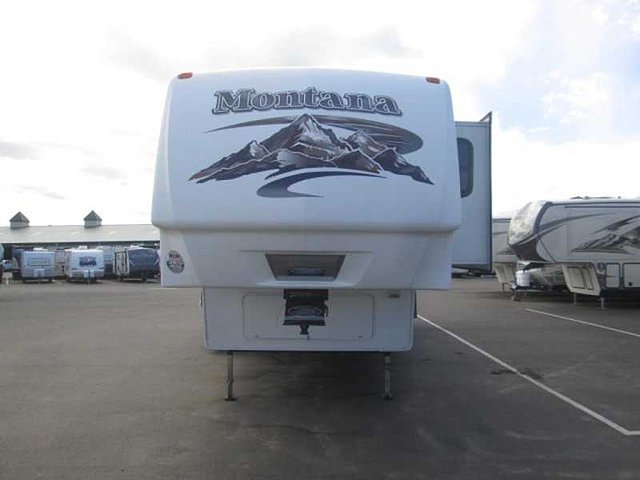 2007 Keystone Montana Photo