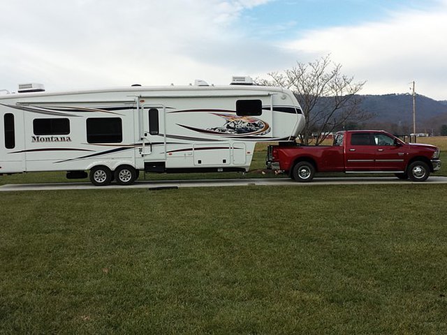 2012 Keystone Montana Photo