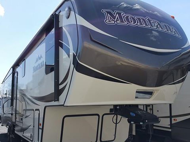 2015 Keystone Montana Photo