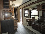 2016 Keystone Montana Photo #4
