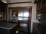 2016 Keystone Montana Photo #8