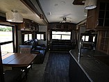 2016 Keystone Montana Photo #9