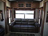 2016 Keystone Montana Photo #12
