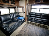 2016 Keystone Montana Photo #16